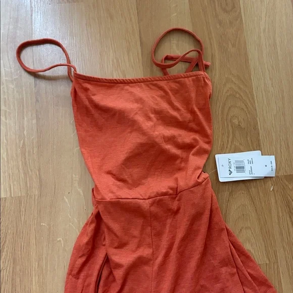 ROXY WOMENS Elegant Orange Jumpsuit FUN stretchy beach M NWT - Picture 2 of 6
